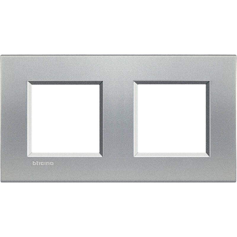 Producto de Marco Cuadrado 2x2 Módulos BTicino Living Light LNA4802M2BI