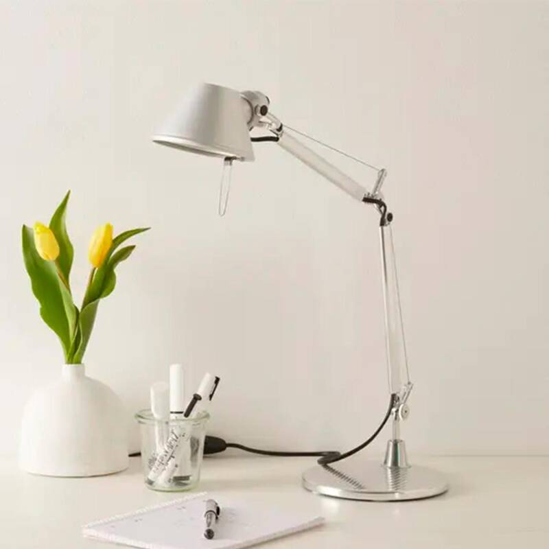 Produto de Candeeiro de Mesa LED Tolomeo Midi Cinza ARTEMIDE 