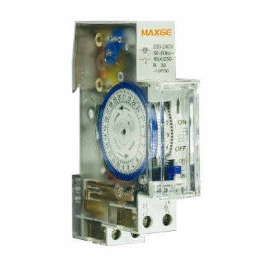 Interruptor Horario Modular con Reserva de 70h SGTM-180 MAXGE