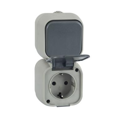 Interruptor Simples Conmutado e Tomada tipo F Schuko IP54